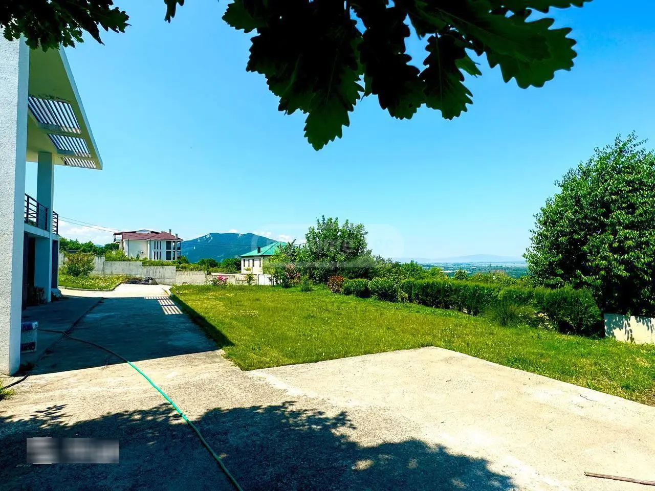 7 Room Country House For Rent In Saguramo, In Mtskheta Municipality view 3