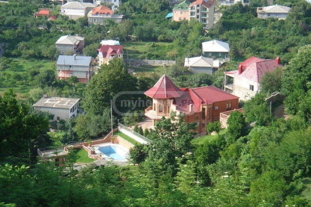5 Room Private House For Sale view 7