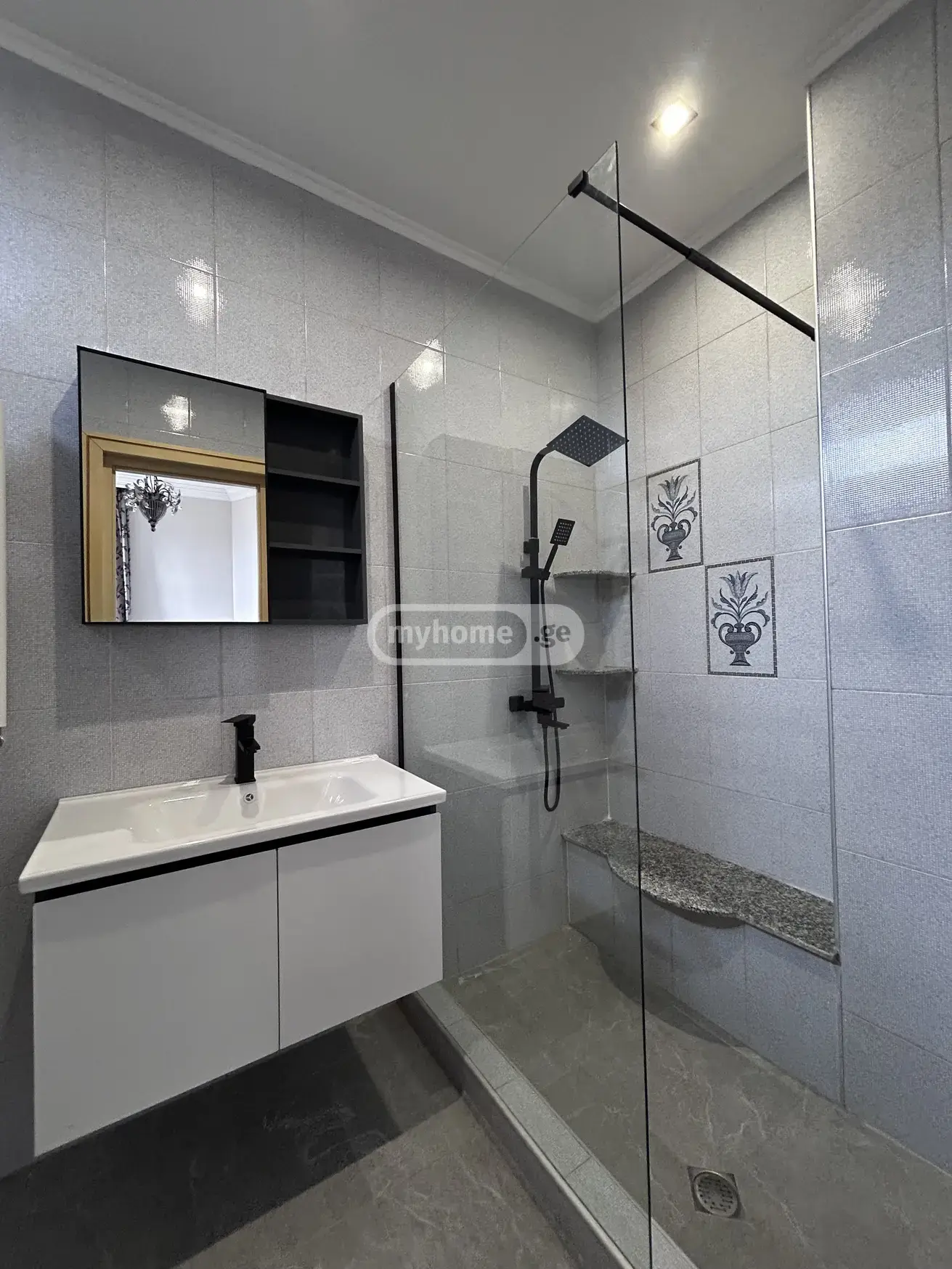 6 Room Private House For Rent In Mtatsminda view 6