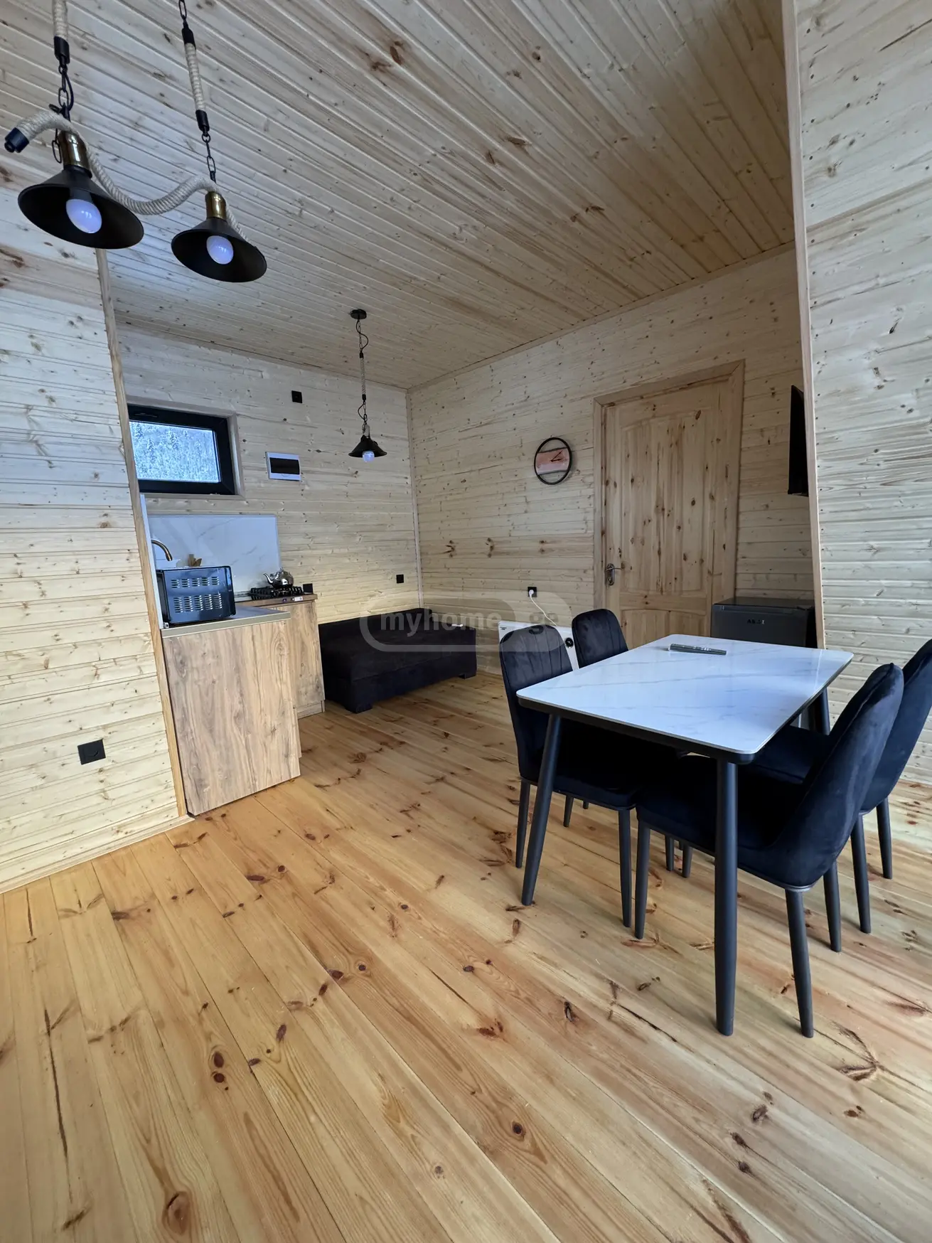 3 Room Apartment Daily Rent In Mestia view 3