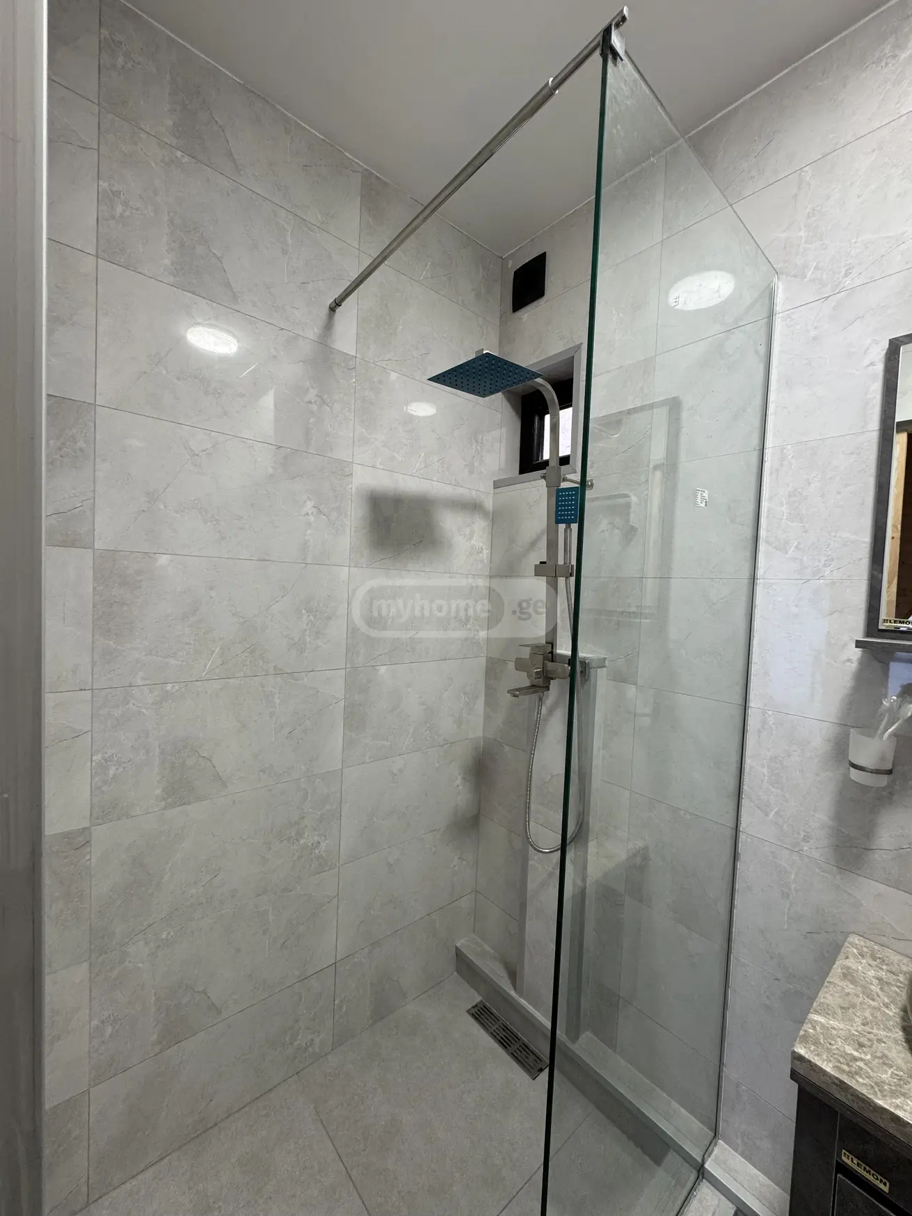 3 Room Apartment Daily Rent In Mestia view 7