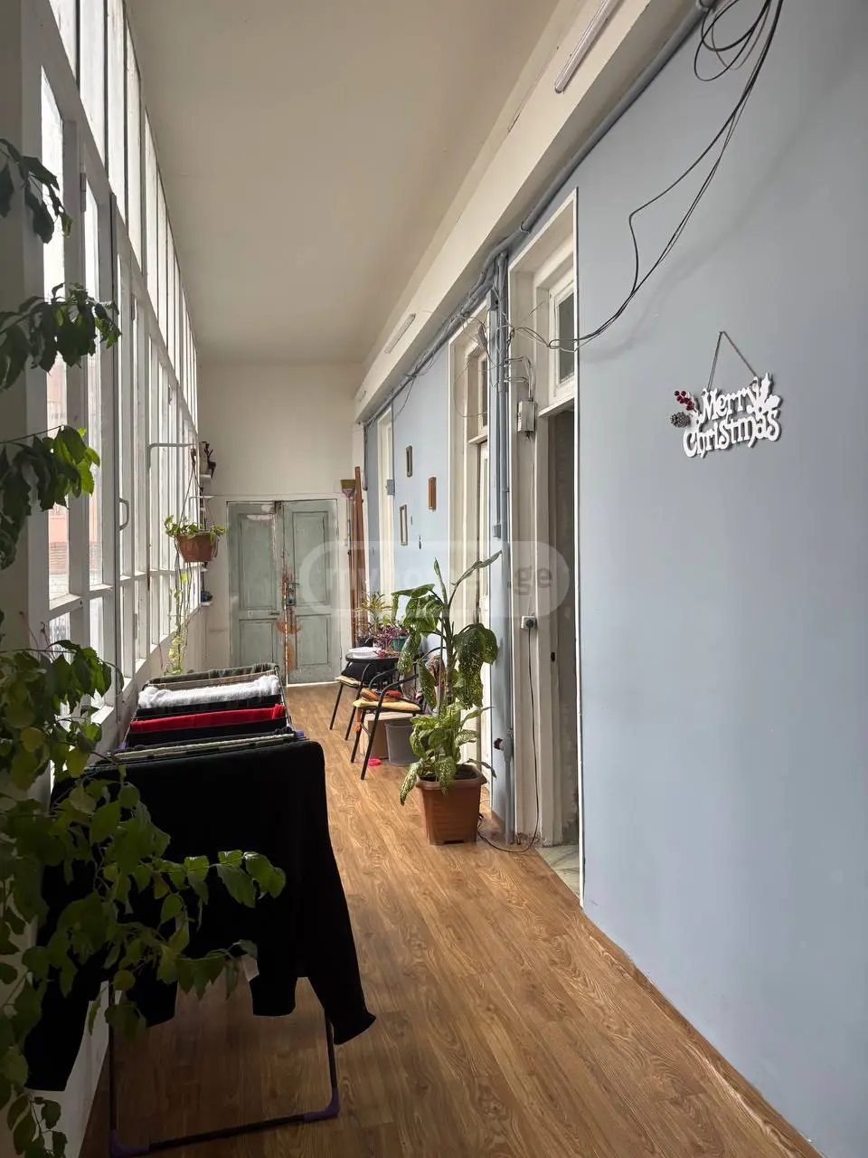 2 Room Apartment For Rent In Vera view 3