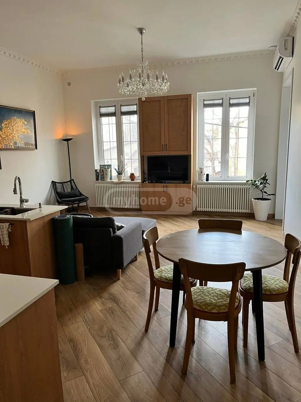 2 Room Apartment For Rent In Vera view 9