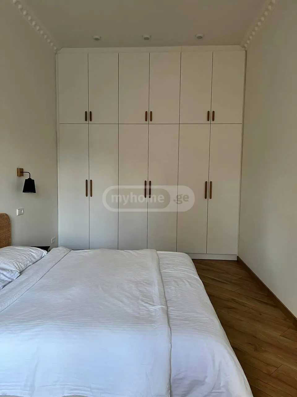 2 Room Apartment For Rent In Vera view 7