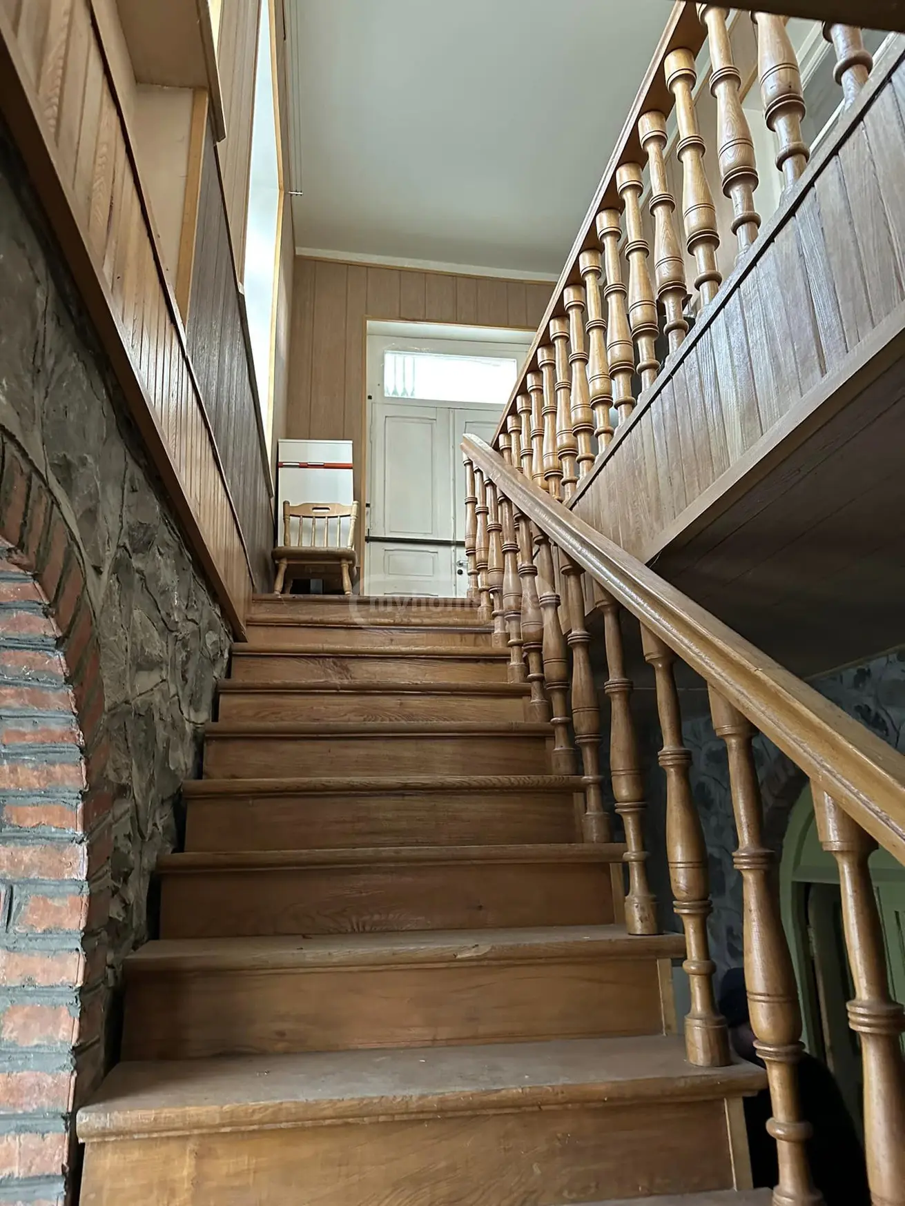 6 Room Private House For Sale view 5