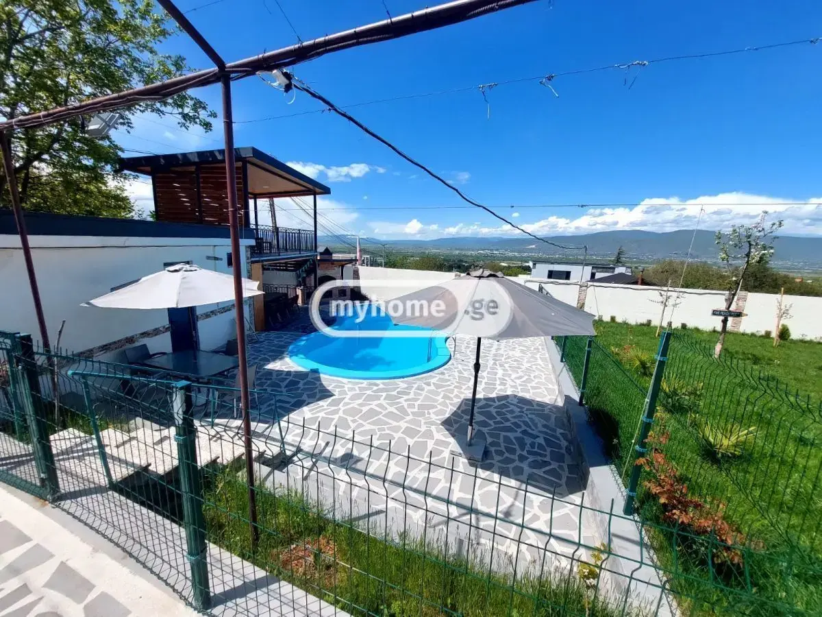 10+ Room Country House For Sale In Saguramo, In Mtskheta Municipality view 5