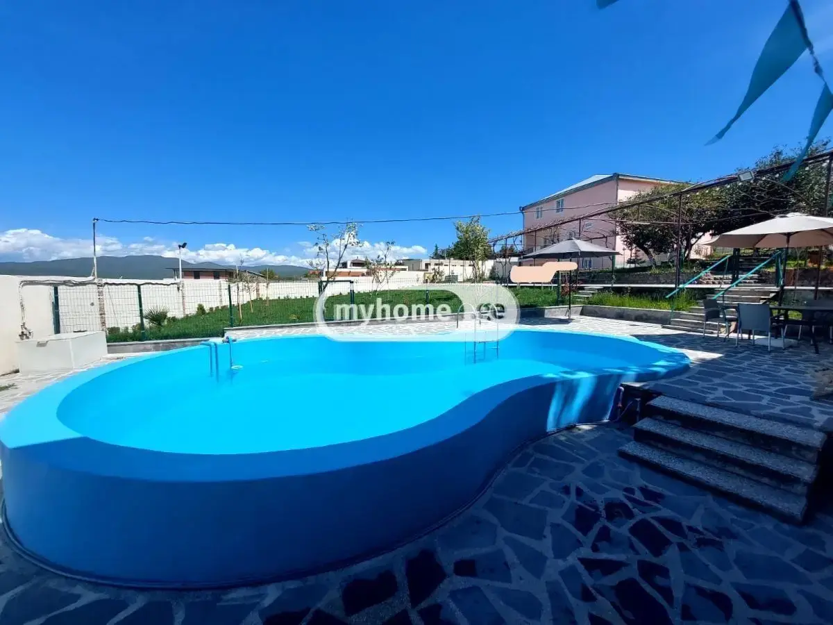 10+ Room Country House For Sale In Saguramo, In Mtskheta Municipality view 3
