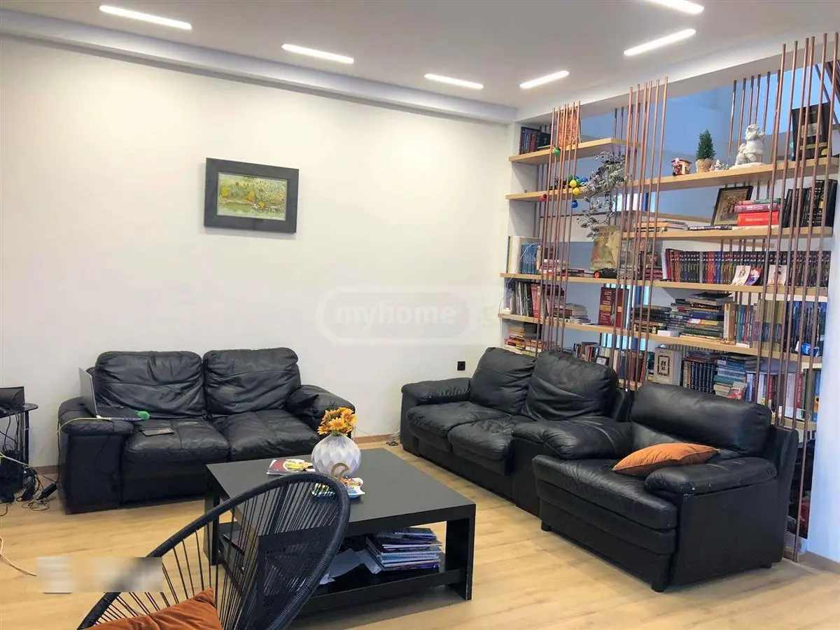 5 Room Private House For Rent In Vake view 6