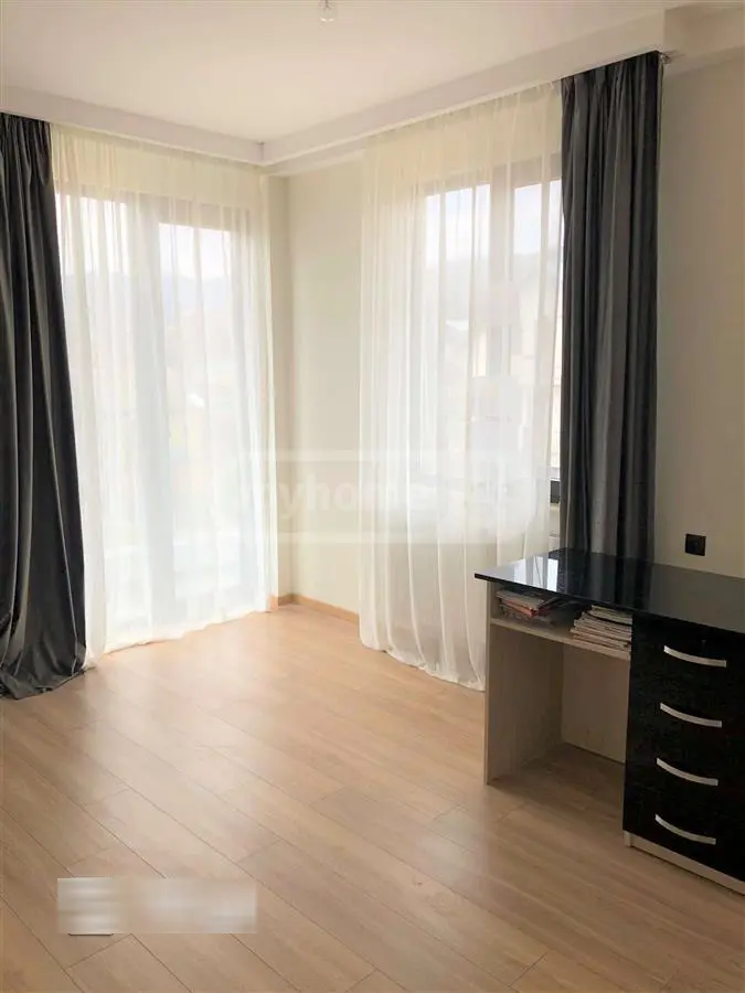 5 Room Private House For Rent In Vake view 9