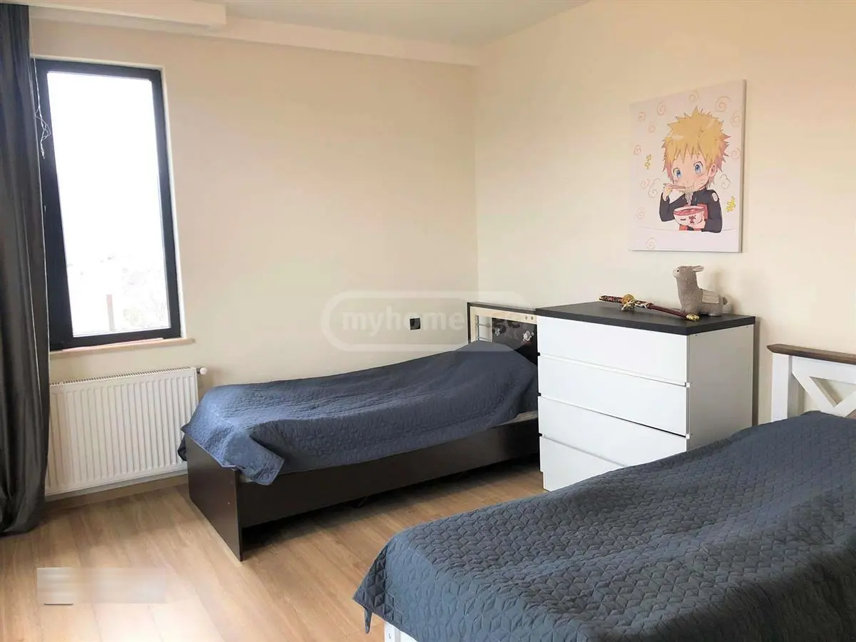 5 Room Private House For Rent In Vake view 8