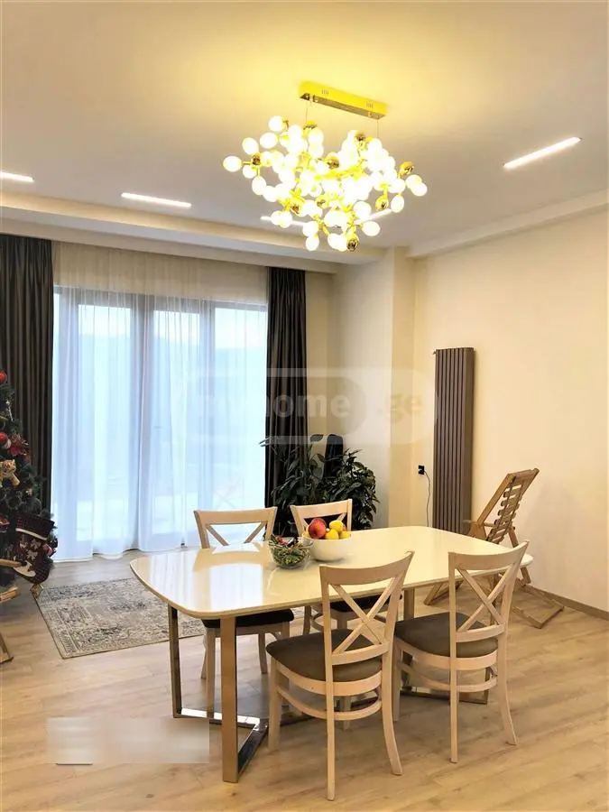 5 Room Private House For Rent In Vake view 3