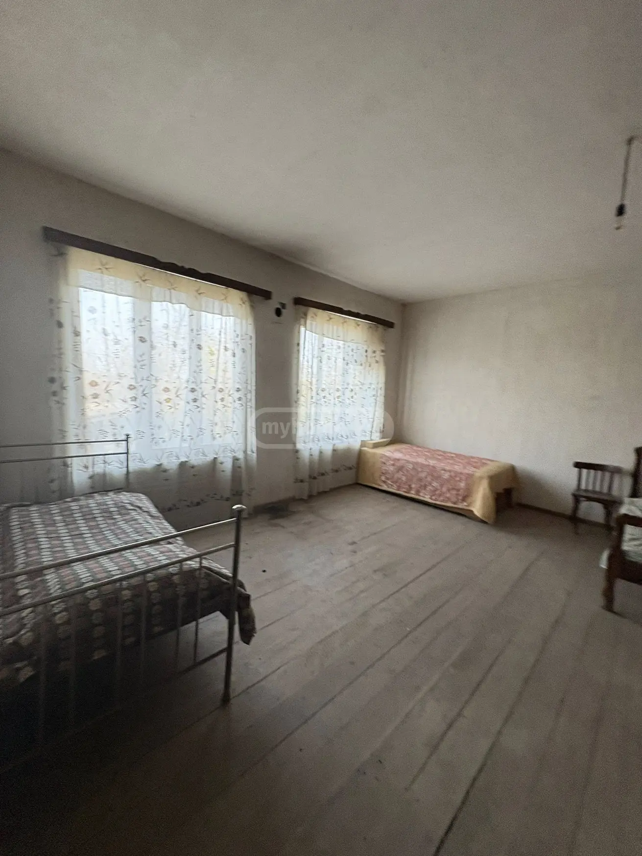 6 Room Private House For Sale view 6