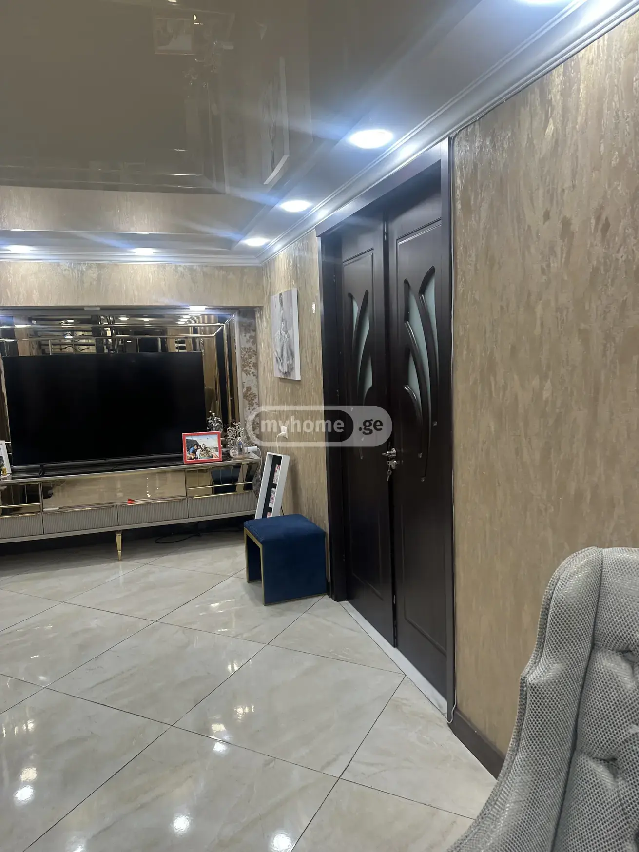 10+ Room Private House For Rent In Gldani view 5