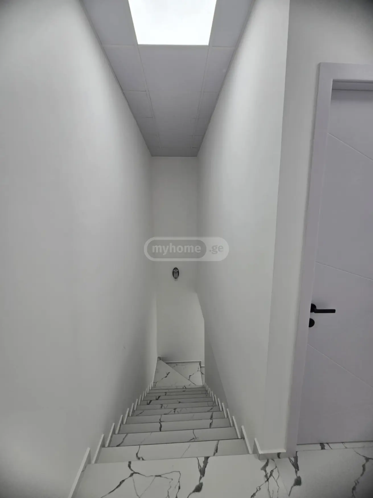 Office Commercial Area For Rent In Khashuri view 5