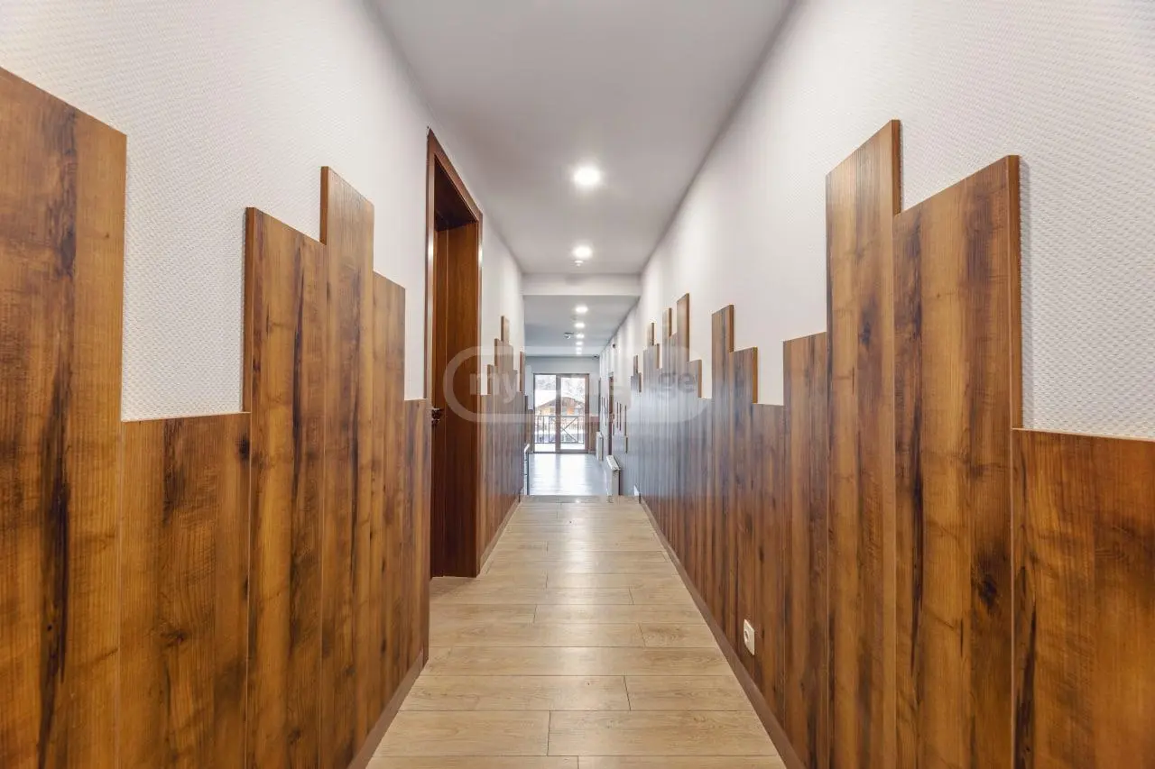 10+ Room Hotel For Sale In Borjomi view 3