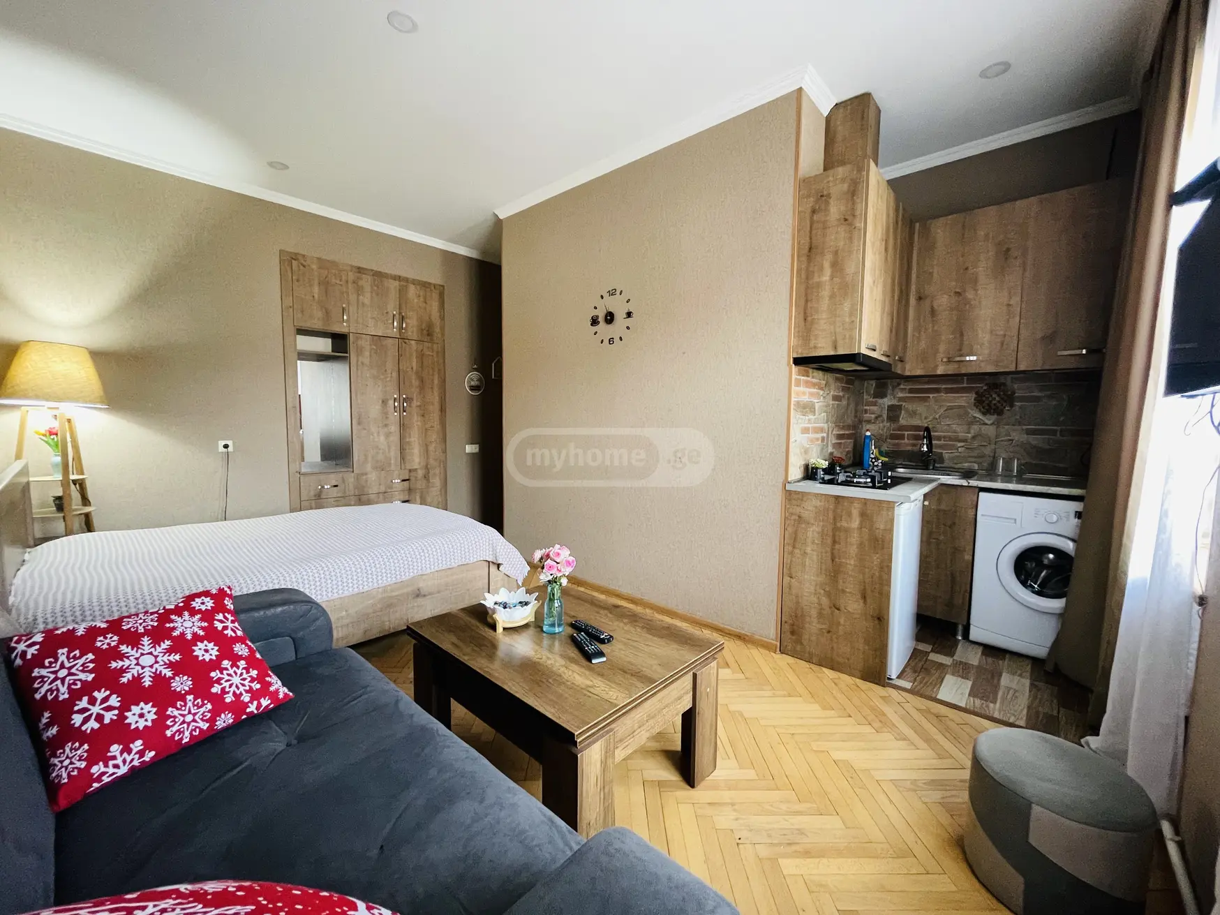 1 Room Apartment Daily Rent In Borjomi view 5