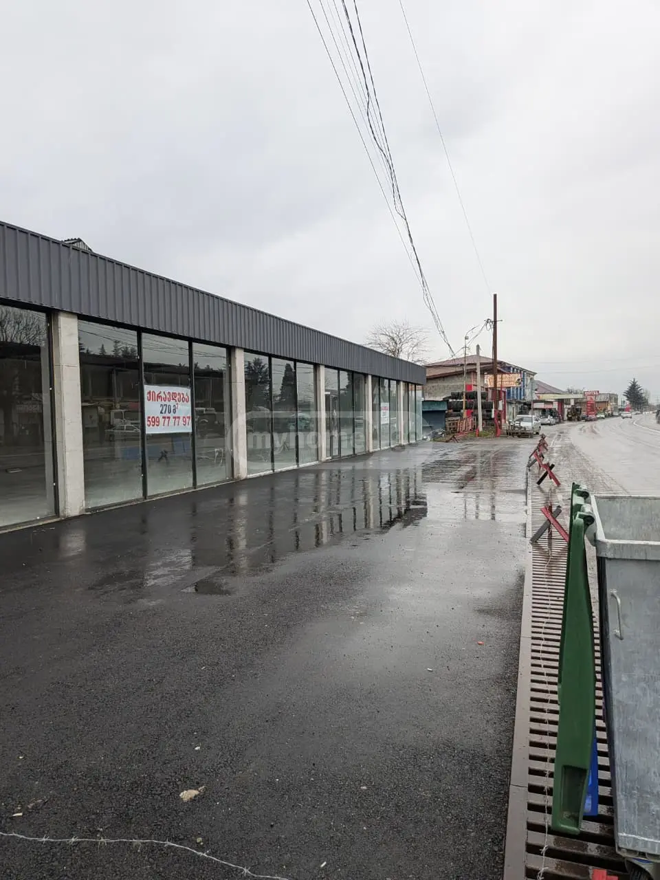Universal Commercial Area For Rent In Zestaphoni view 3