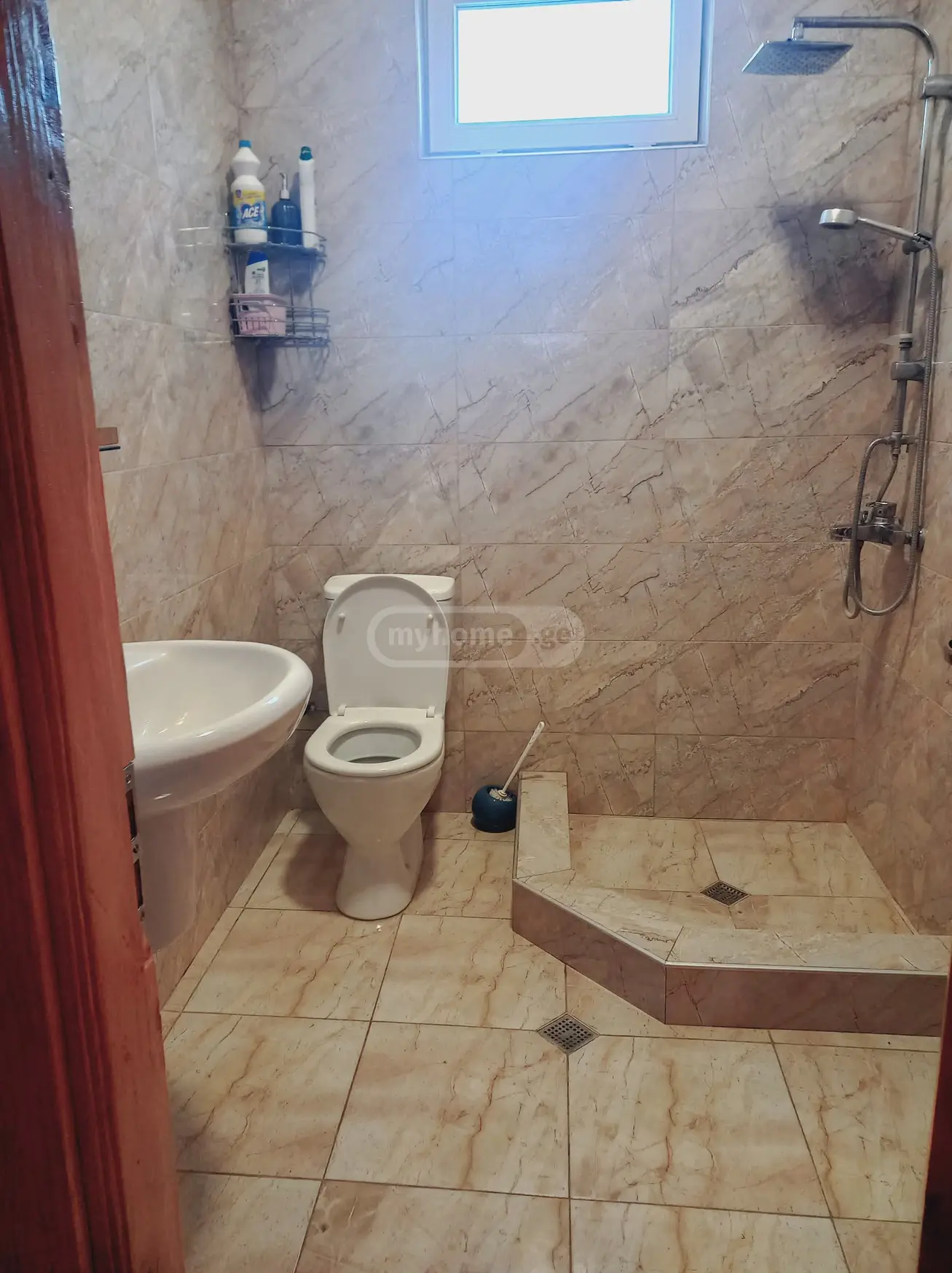 6 Room Private House Daily Rent In Ambrolauri view 9