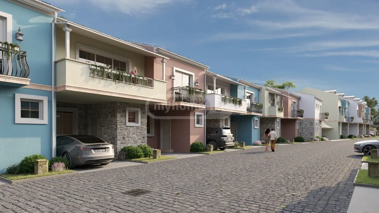 3 Room Private House For Sale view 17
