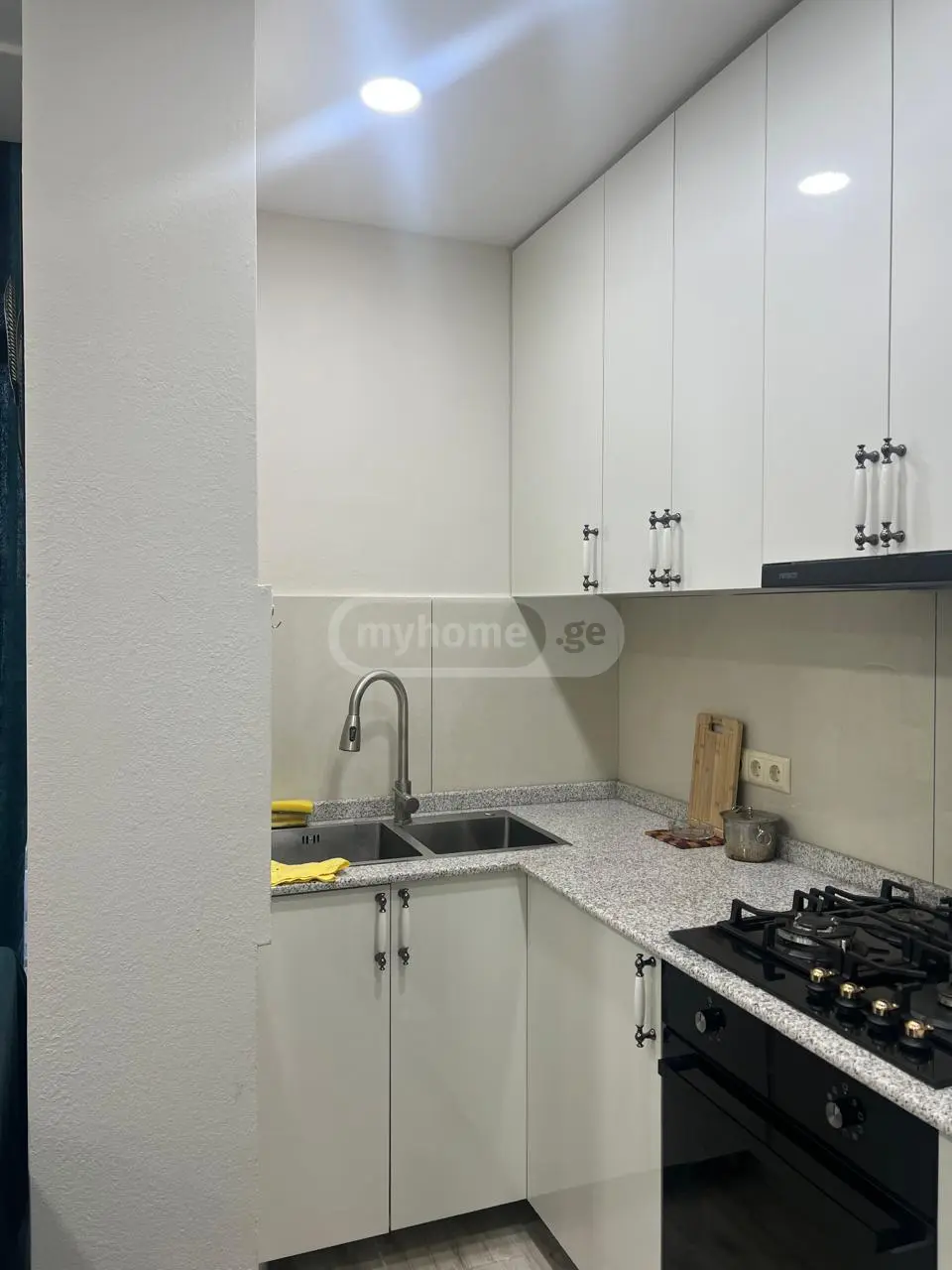 2 Room Apartment For Sale view 4