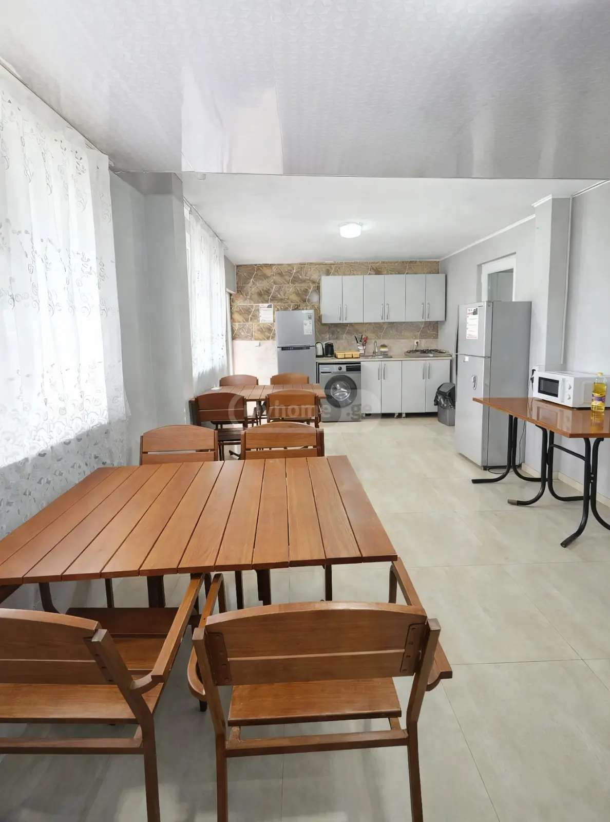 1 Room Hotel Daily Rent In Batumi view 4