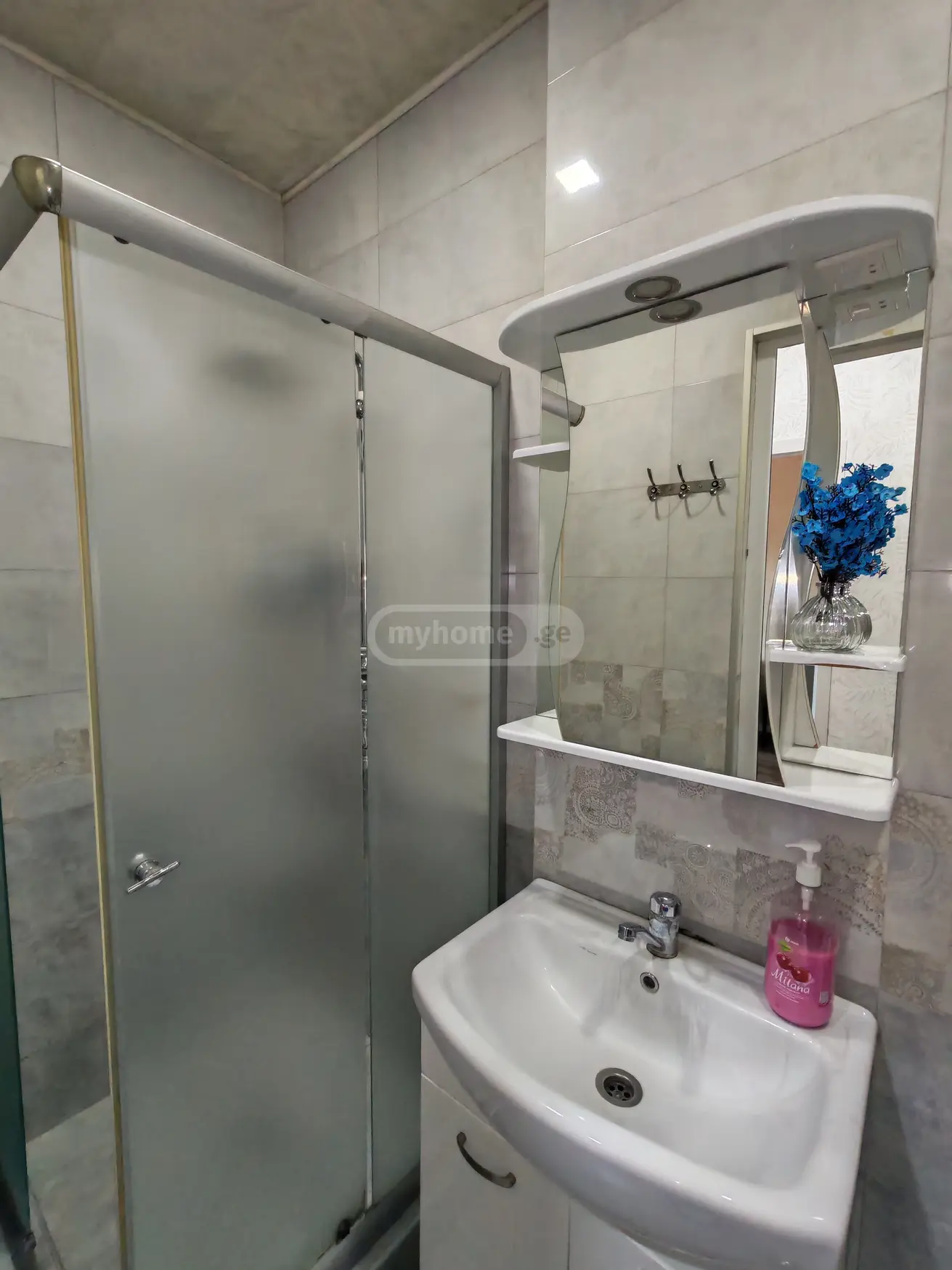 2 Room Apartment Daily Rent In Gldani view 11