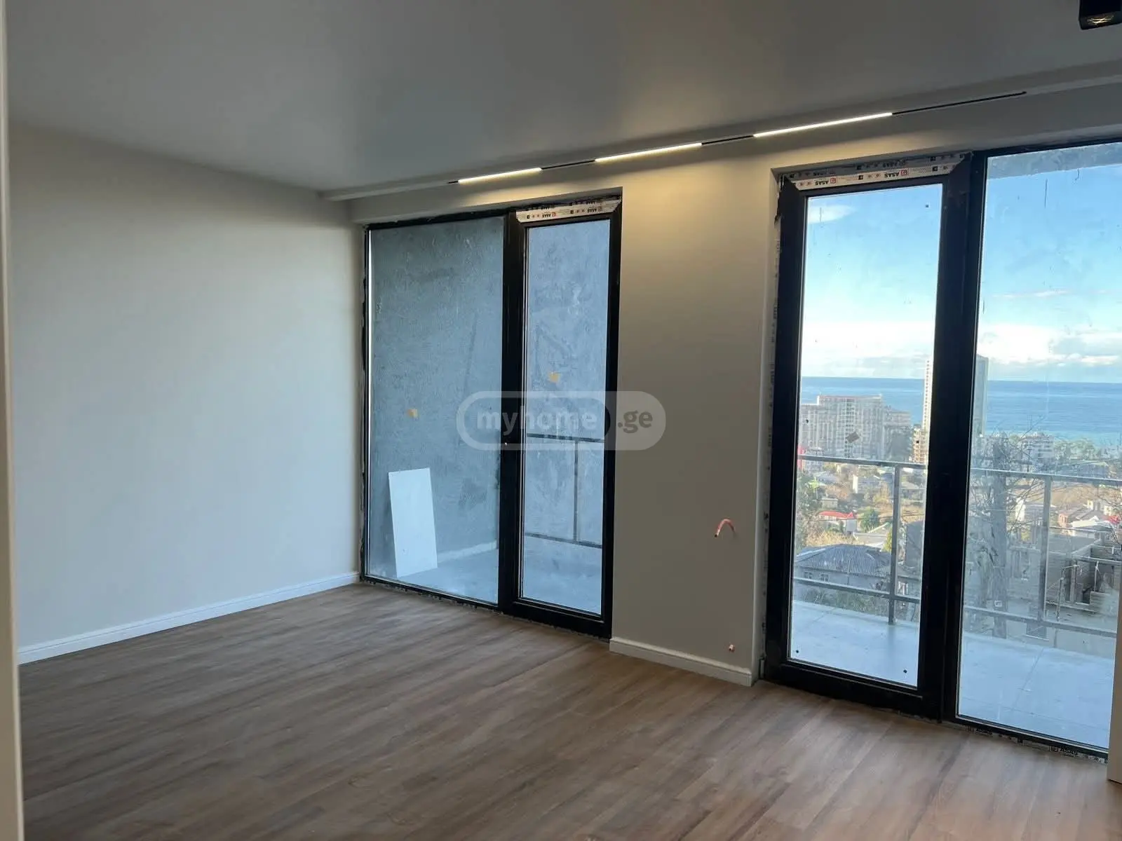 4 Room Private House For Sale view 5