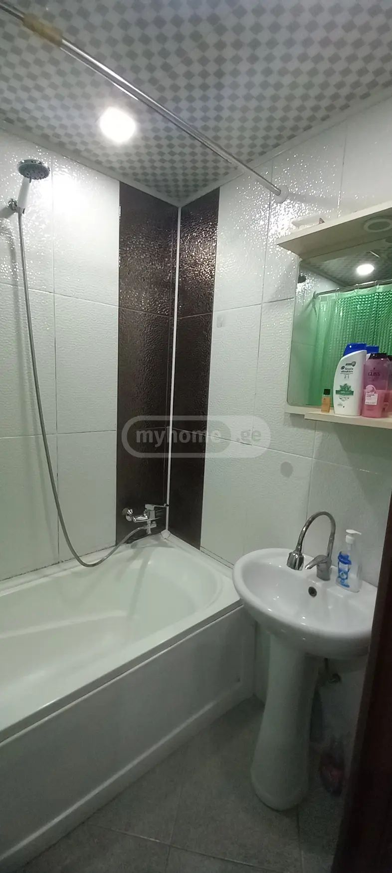 2 Room Hotel Daily Rent Khimshiashvilis Ubani, In Batumi view 4