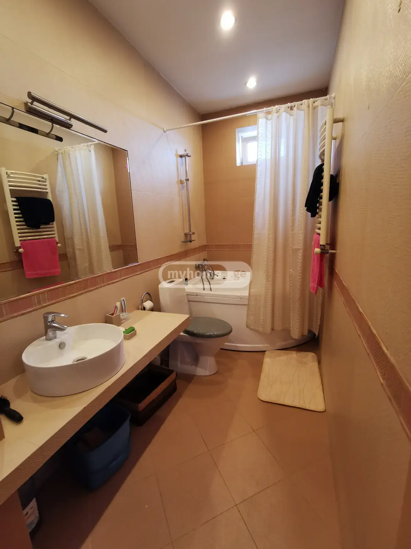 5 Room Apartment For Sale view 2