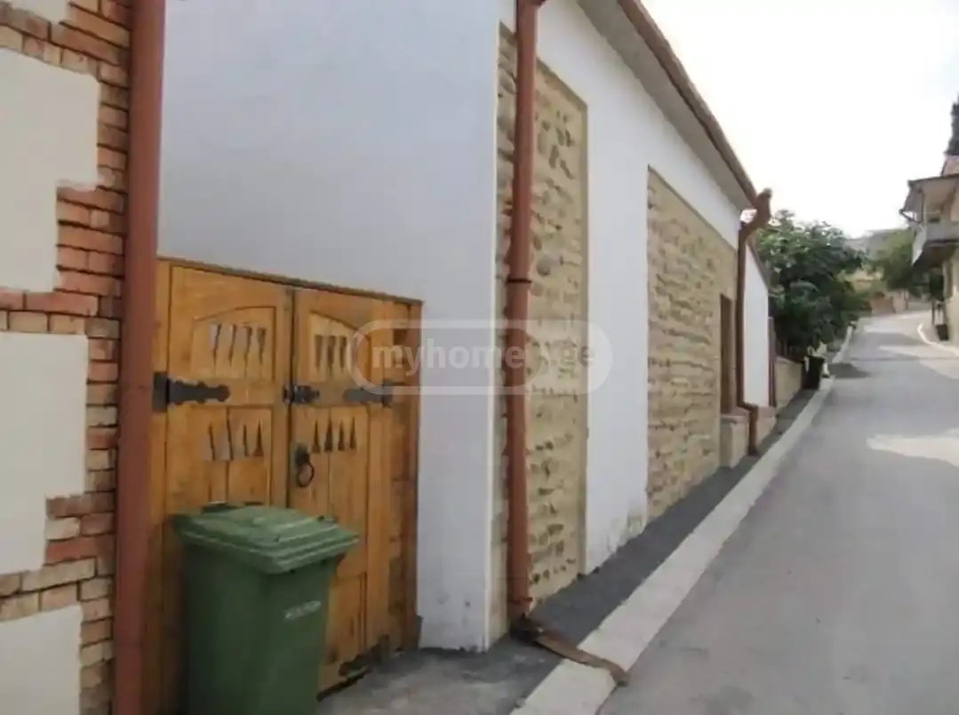 4 Room Private House For Sale view 1