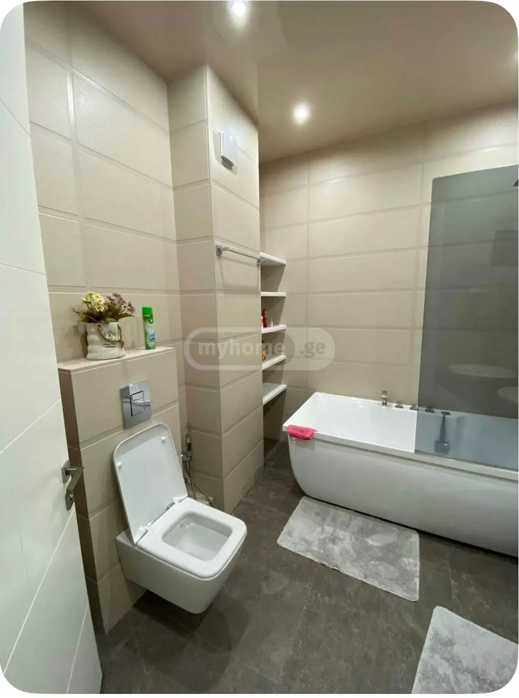 4 Room Apartment For Sale view 3