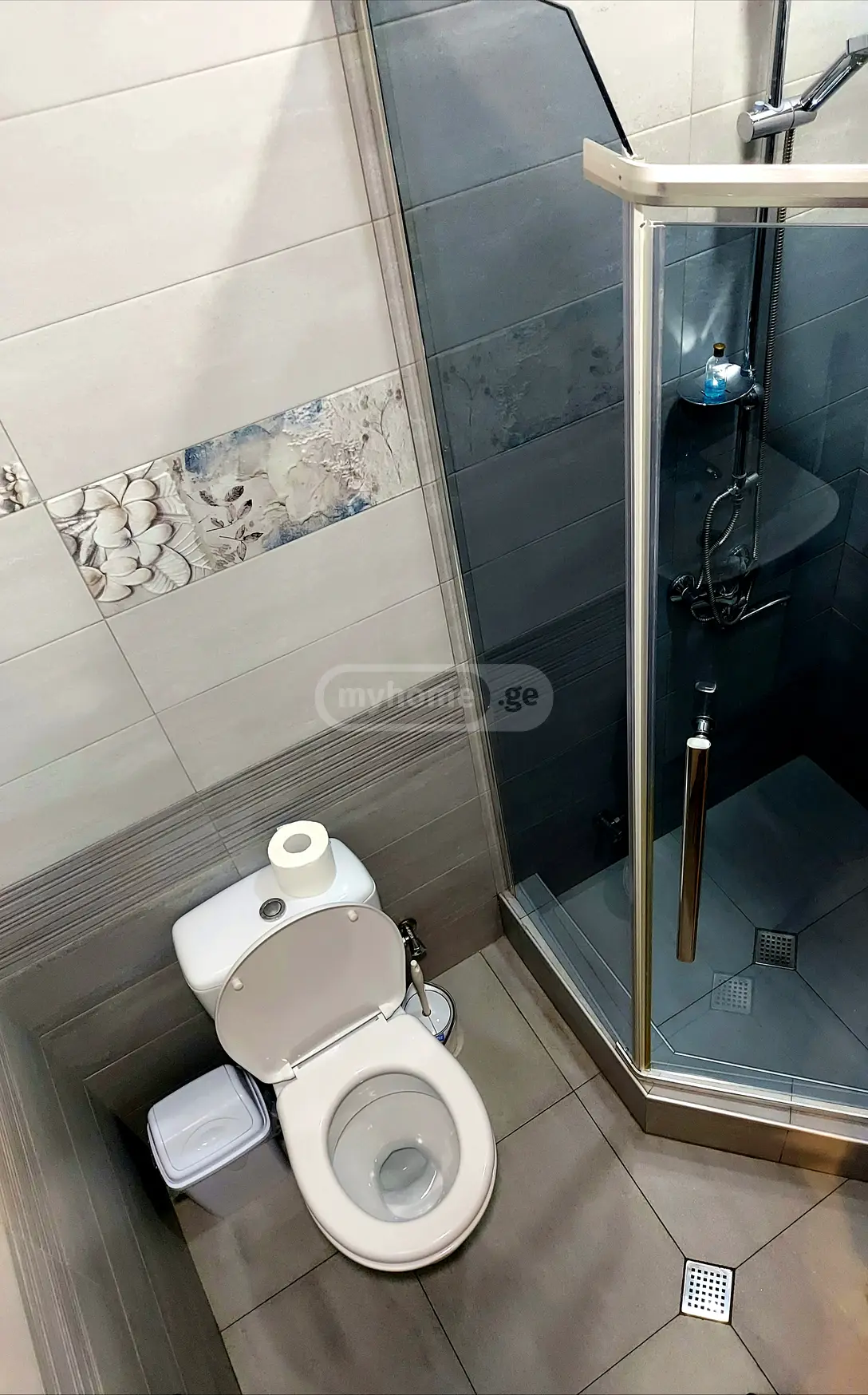 3 Room Apartment Daily Rent In Varketili view 10