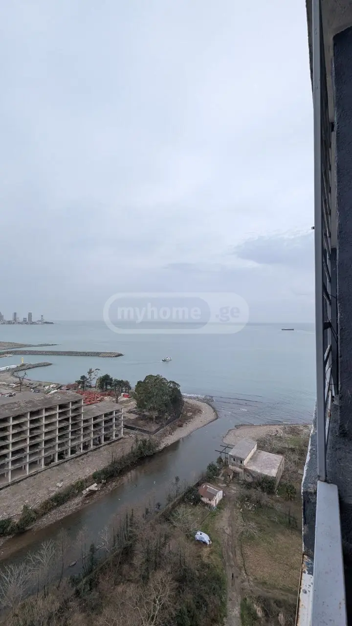 3 Room Apartment For Sale view 3