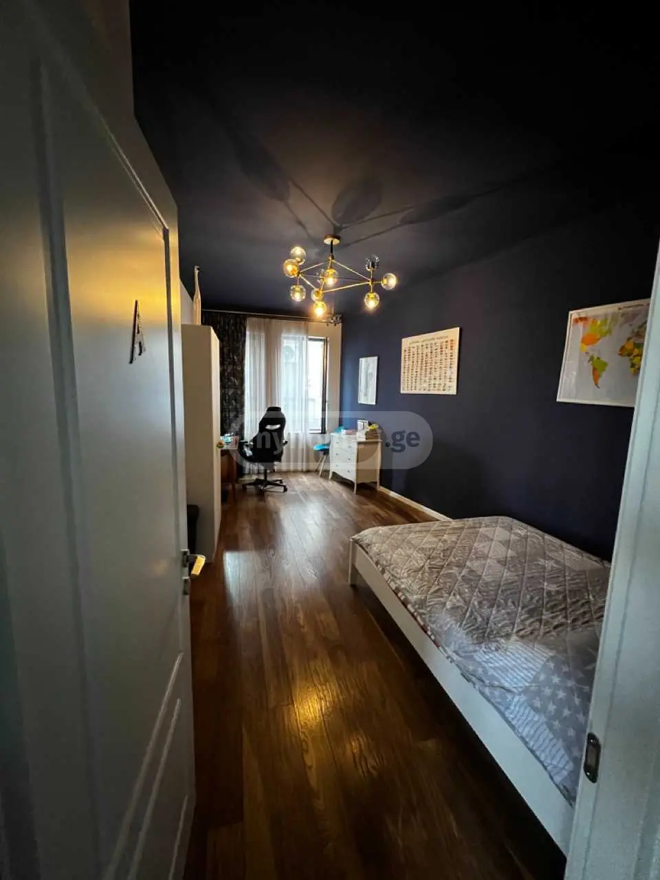 6 Room Private House For Rent In Mtatsminda view 10