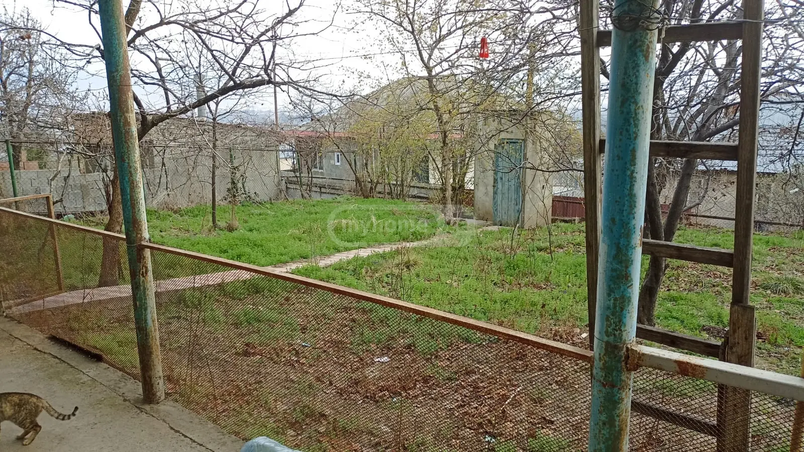 6 Room Private House For Sale view 4