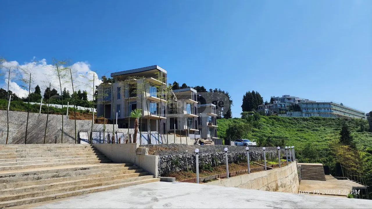 5 Room Private House For Sale view 1