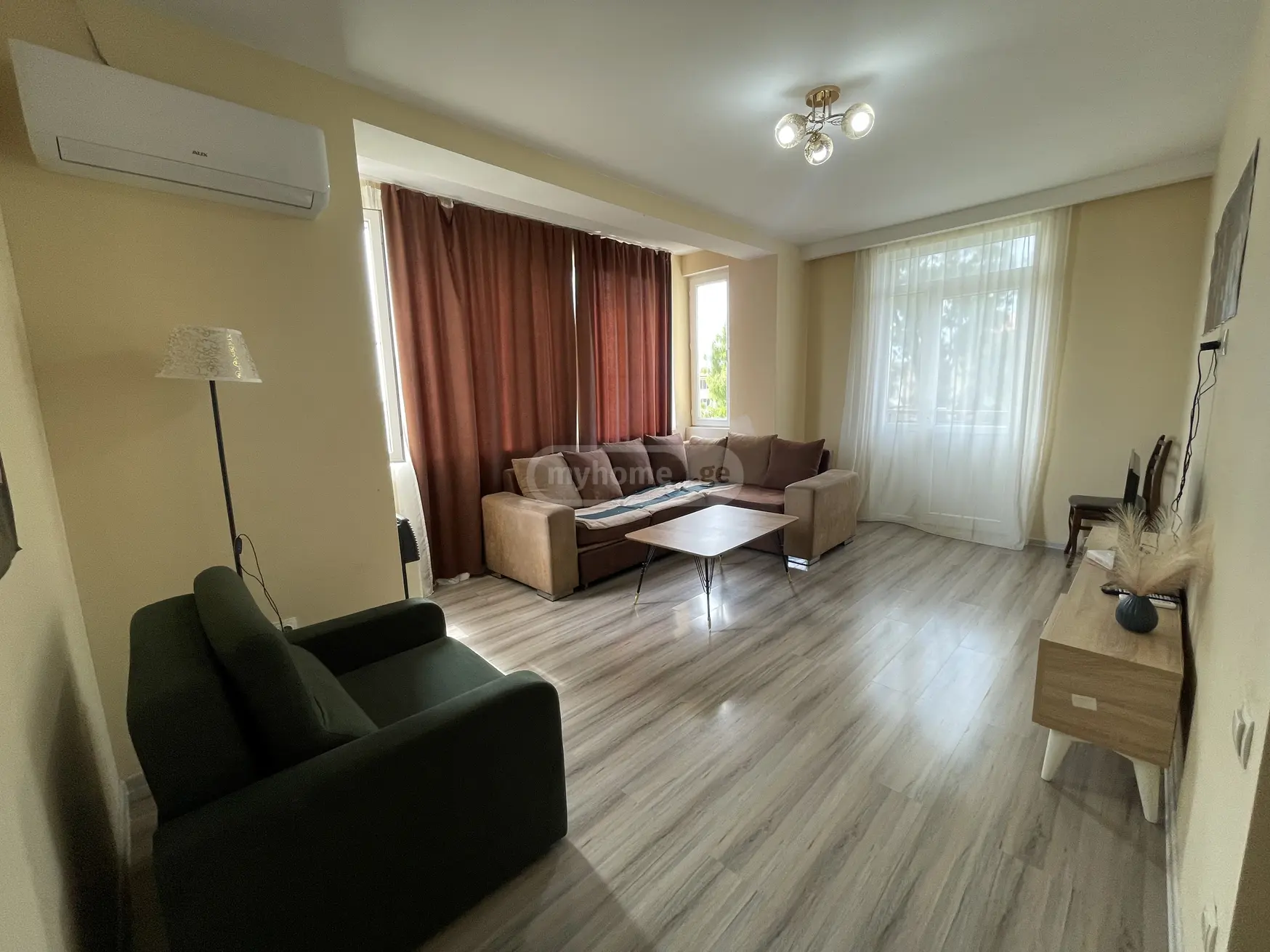 2 Room Apartment For Rent In Foti view 1