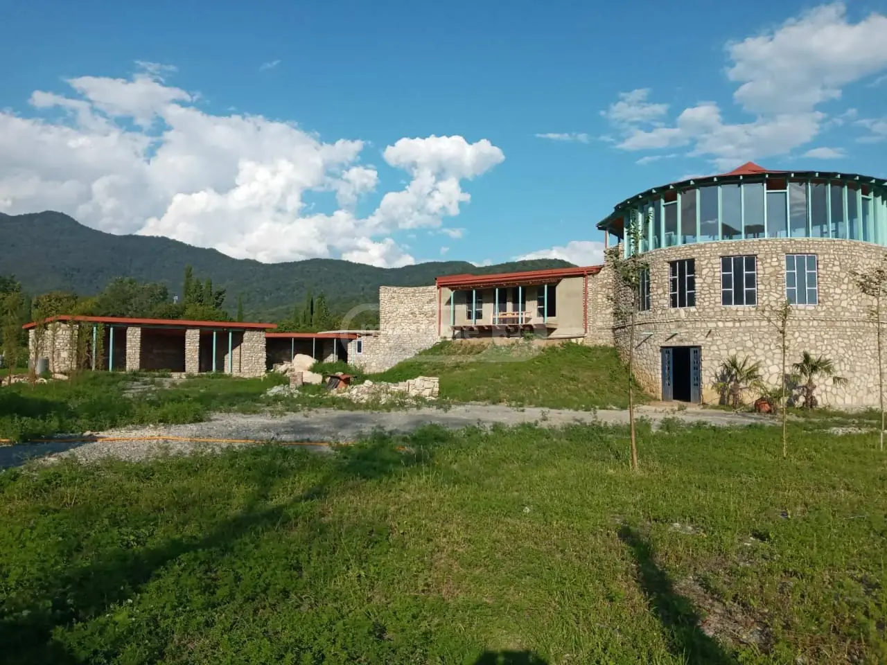 იყიდება 10+ Room Hotel In Lagodekhiში view 10