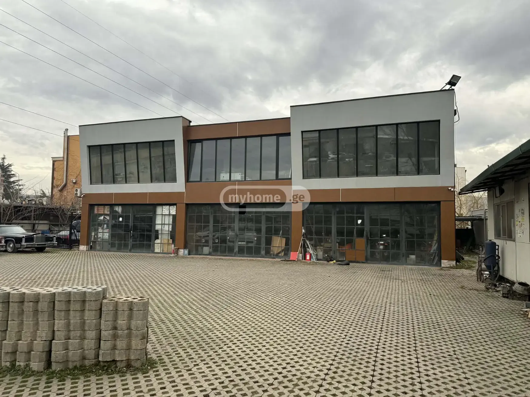 Full Building Commercial Area For Rent In Digomi view 2