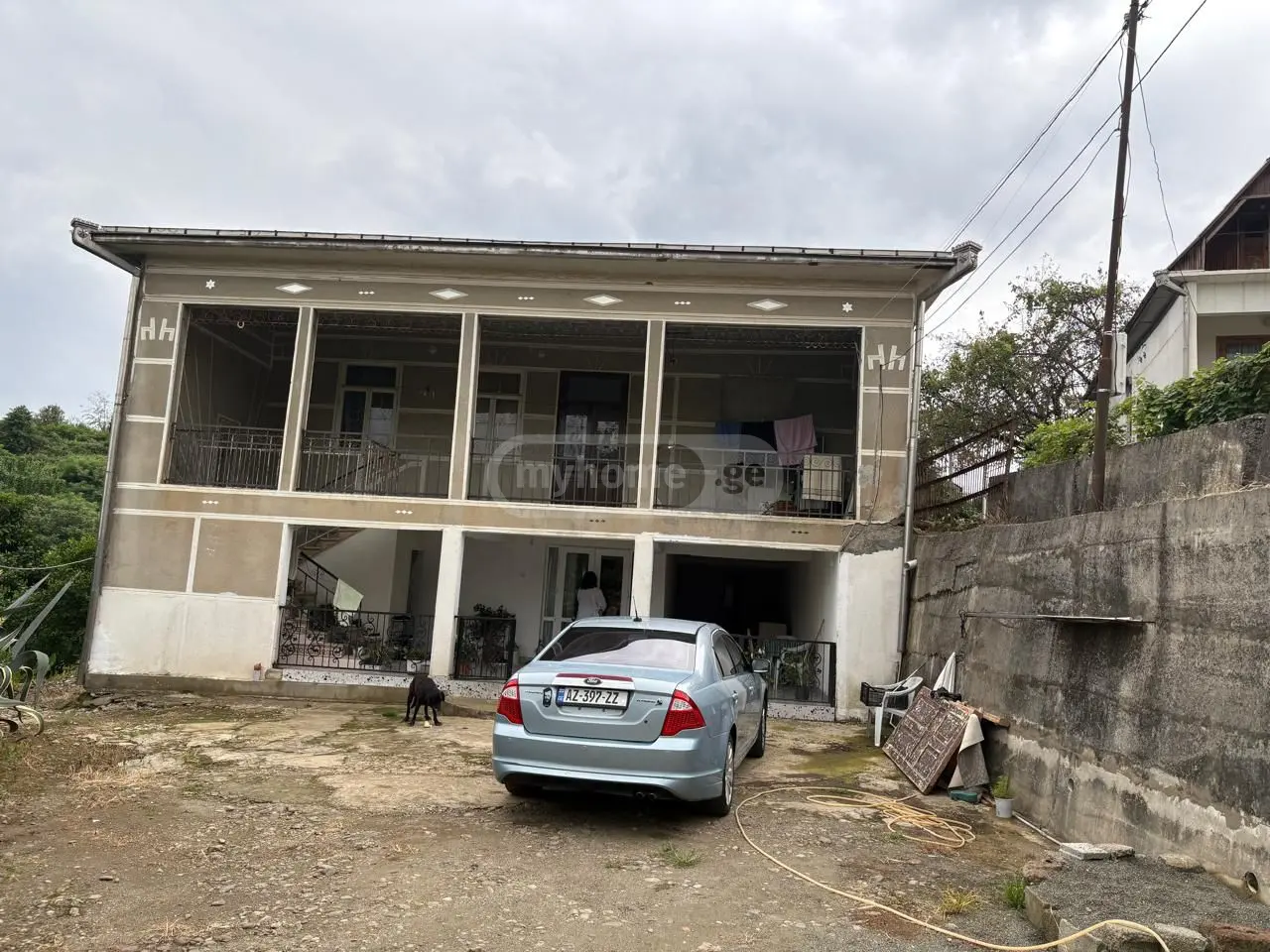 8 Room Private House For Sale view 1