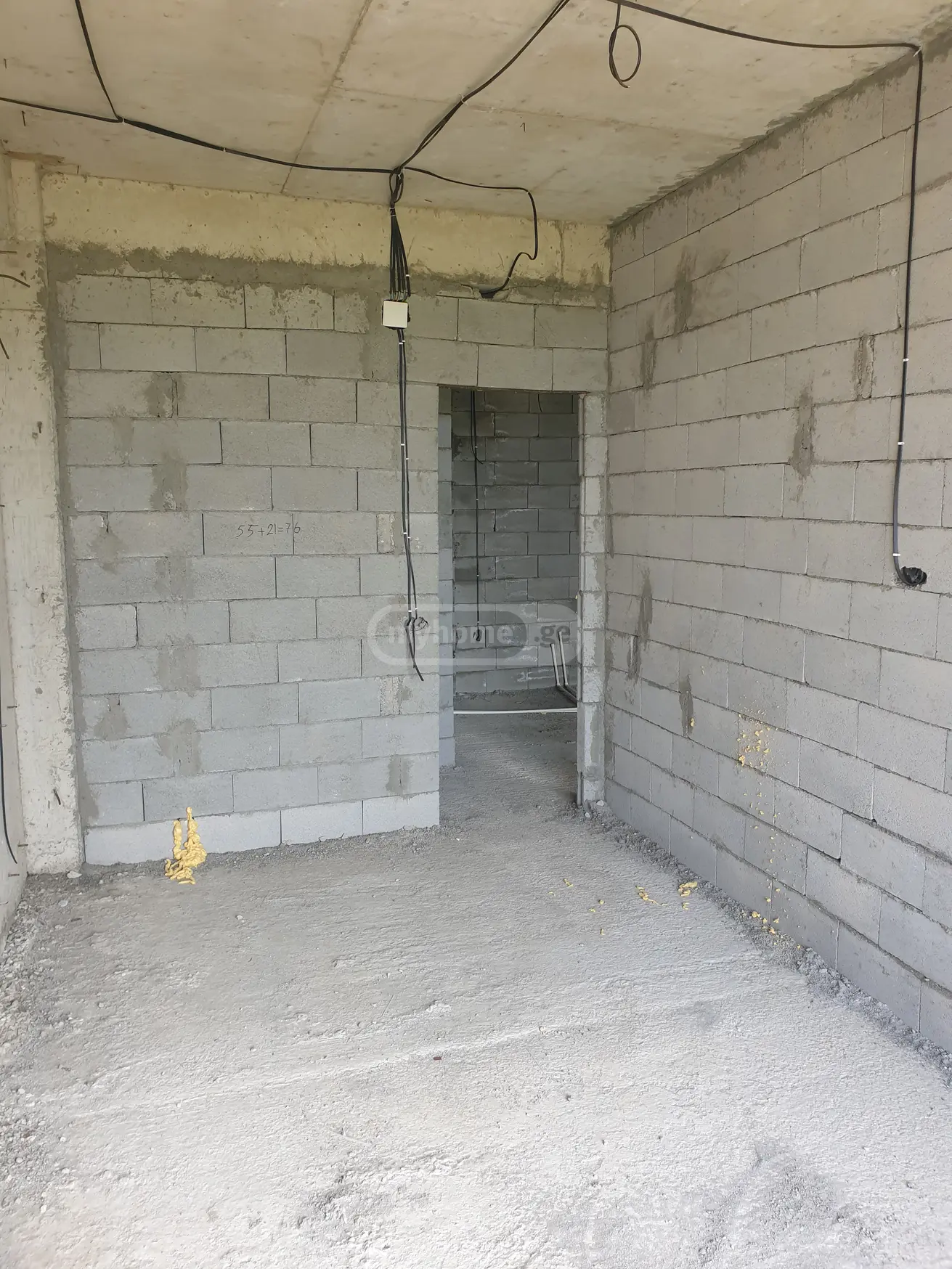 2 Room Apartment For Sale view 3