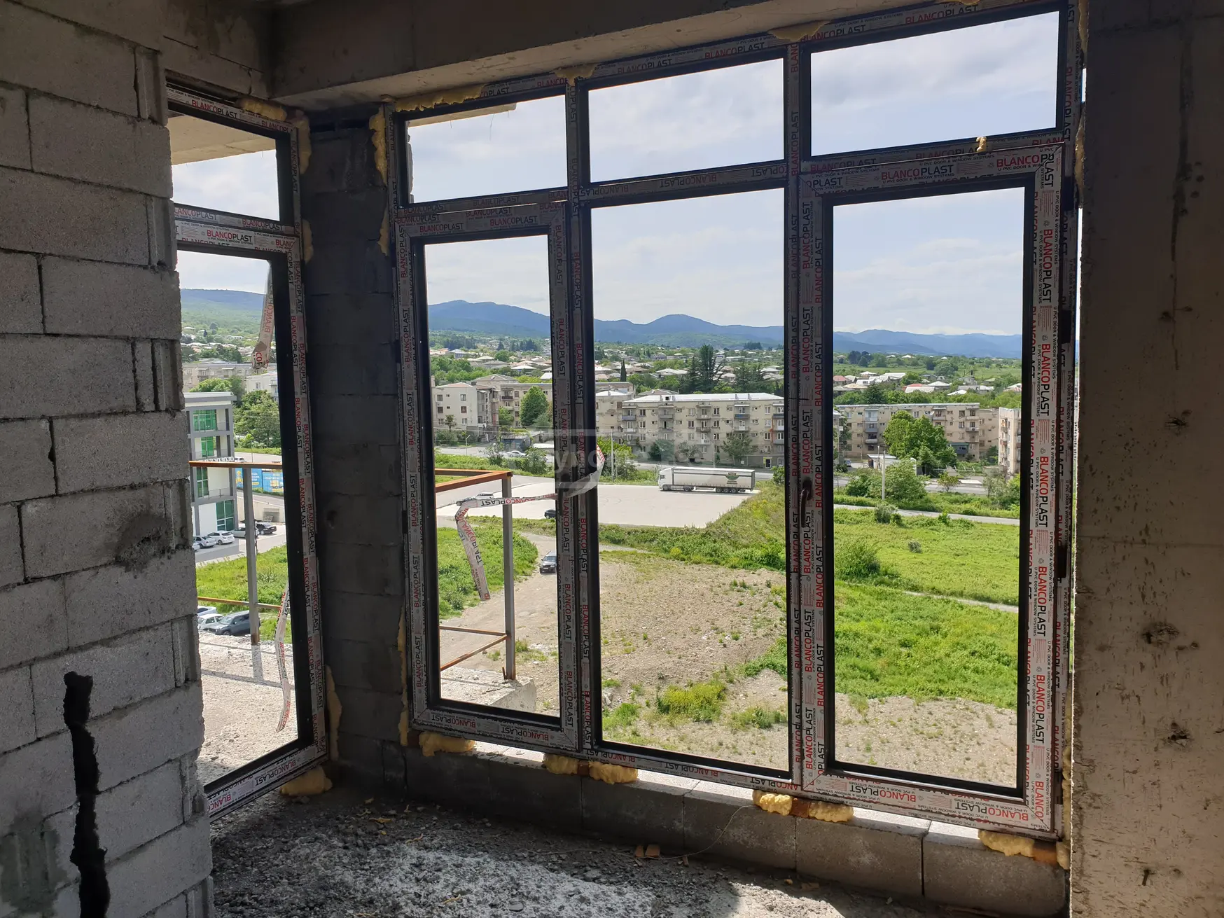 2 Room Apartment For Sale view 9