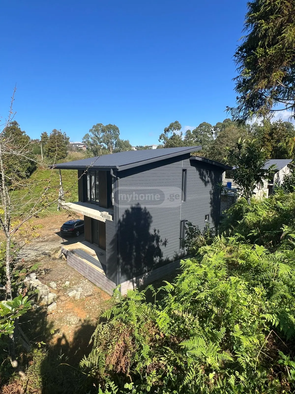 4 Room Private House For Sale view 1