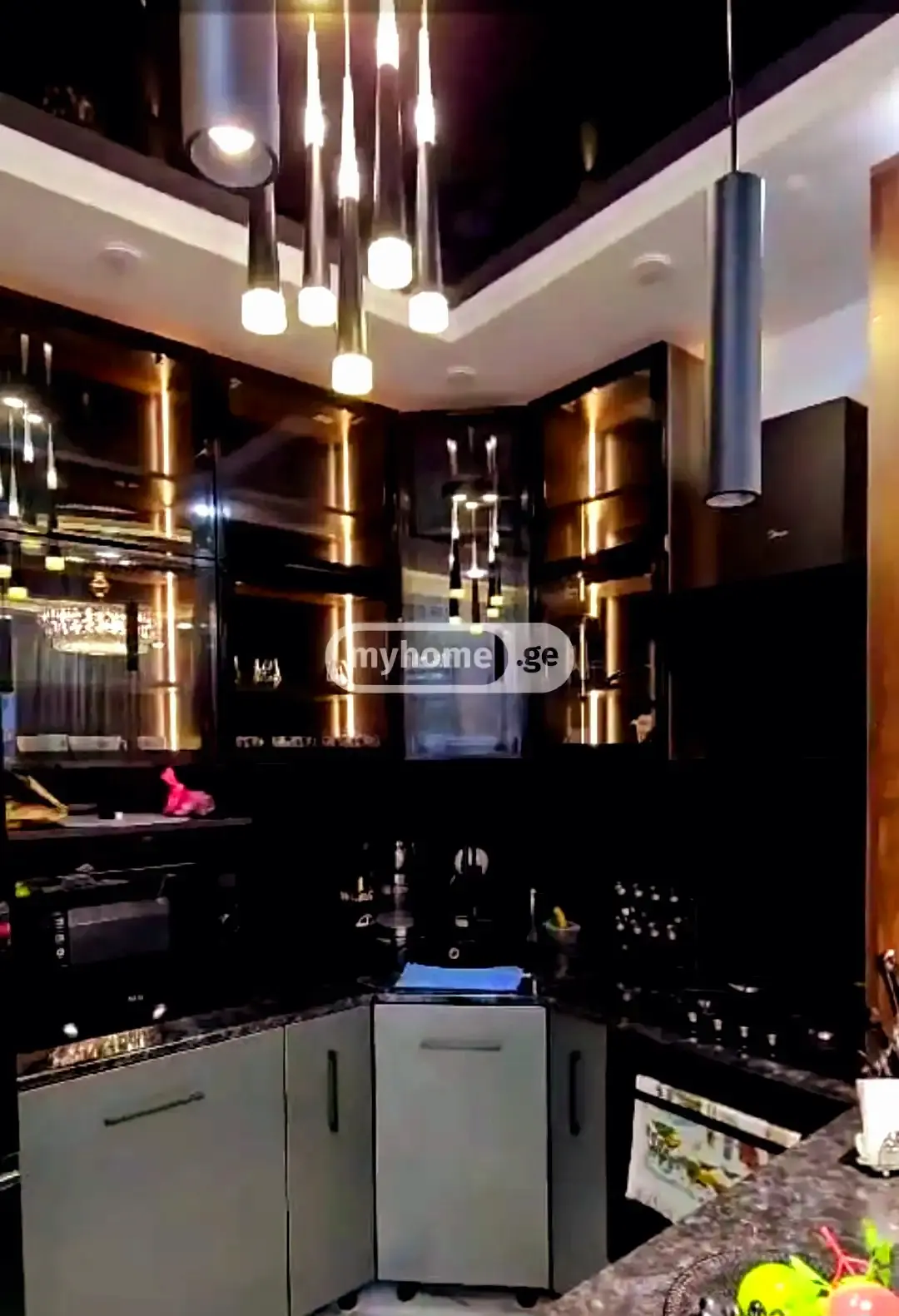 3 Room Apartment For Sale view 4