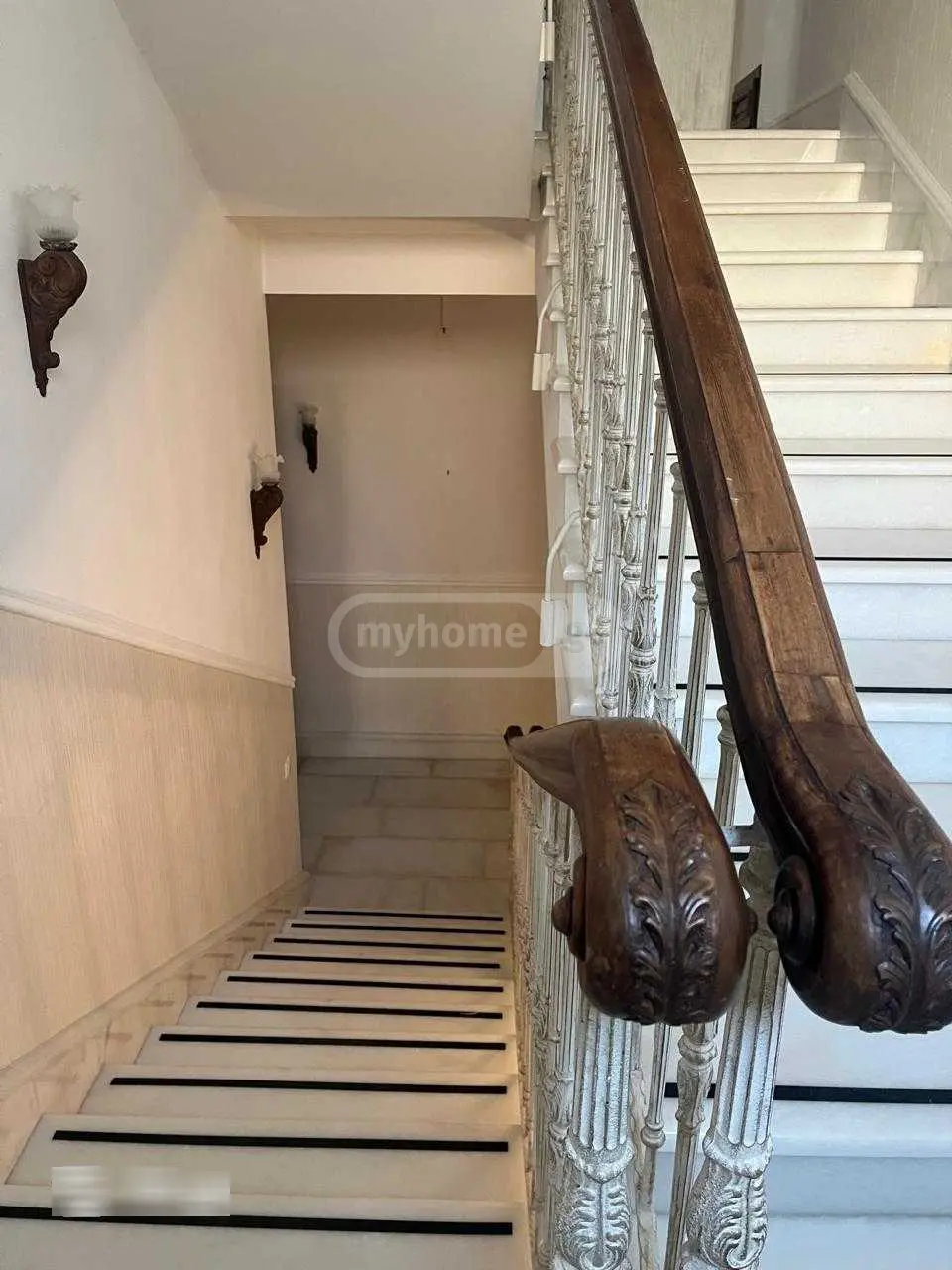 10+ Room Private House For Rent In Vera view 10
