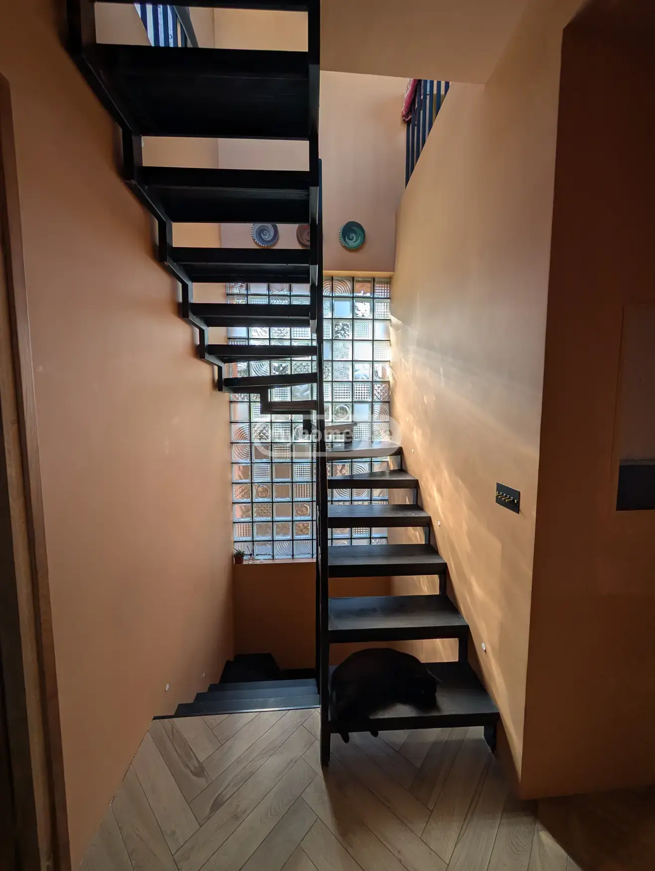 7 Room Private House For Rent In Vera view 13