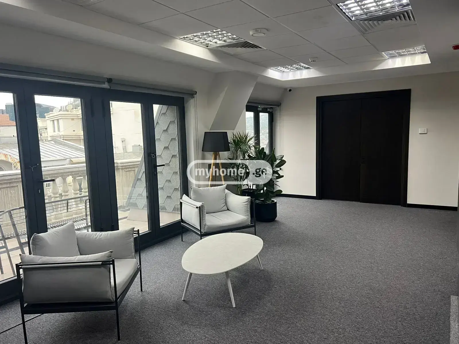 Office Commercial Area For Rent In Sololaki view 9