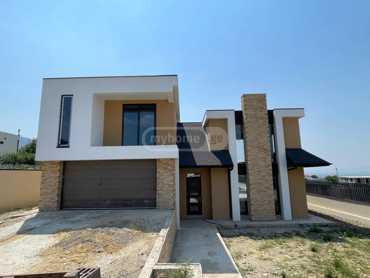 6 Room Country House For Sale view 8