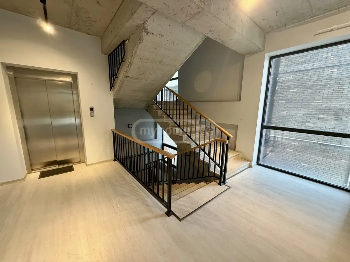 Universal Commercial Area For Rent In Saburtalo view 2