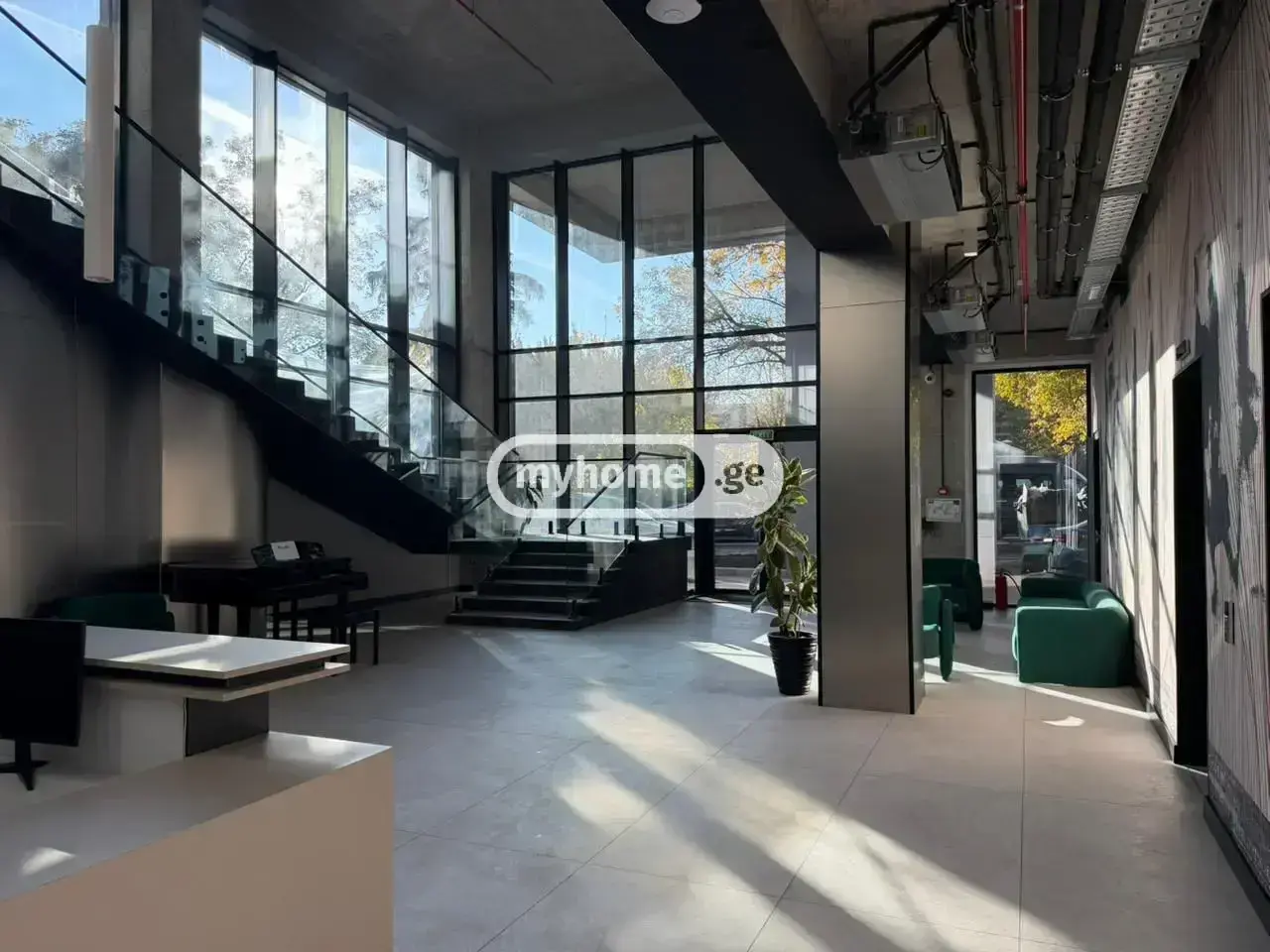 Office Commercial Area For Rent In Avlabari view 1